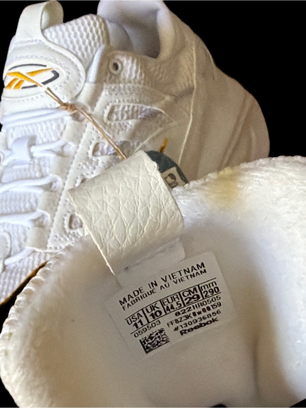 Reebok A.I. SOLUTION Mid White & Yellow Athletic Sneakers *NEW* men’s size 11 🦅 - Picture 15 of 15